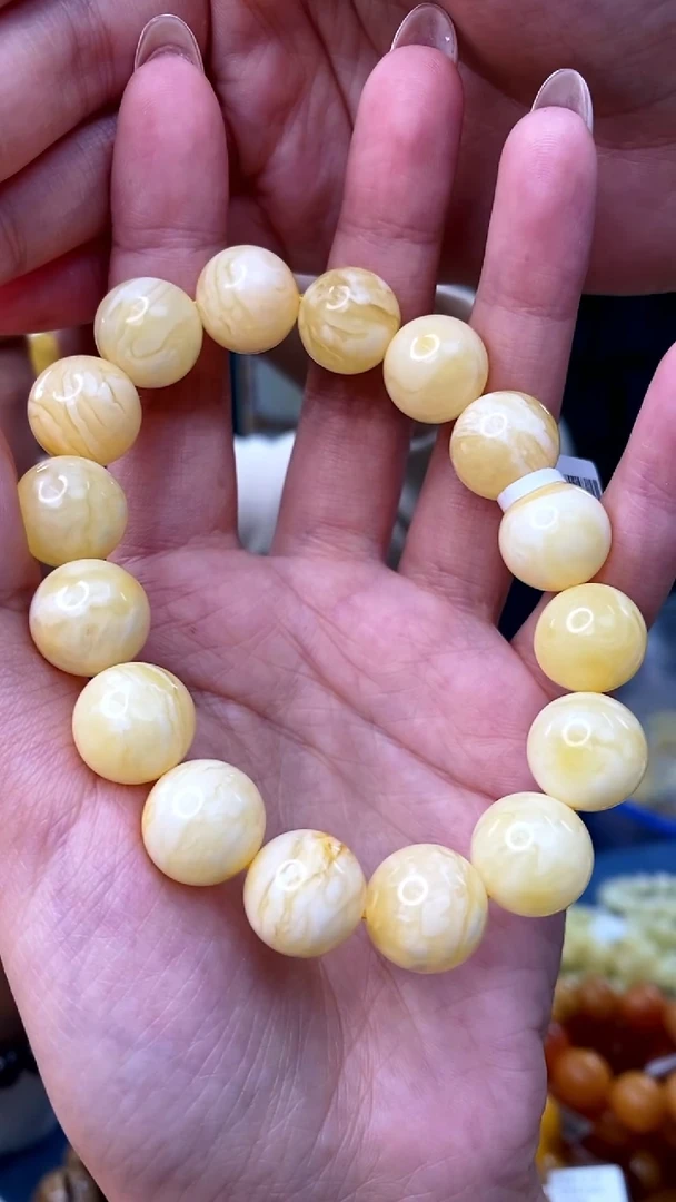 裸石琥珀未镶嵌11/28多样性发其一92