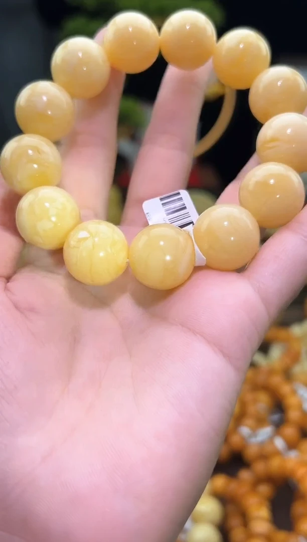 蜜蜡未镶嵌珠宝奇石骑****机90号链接