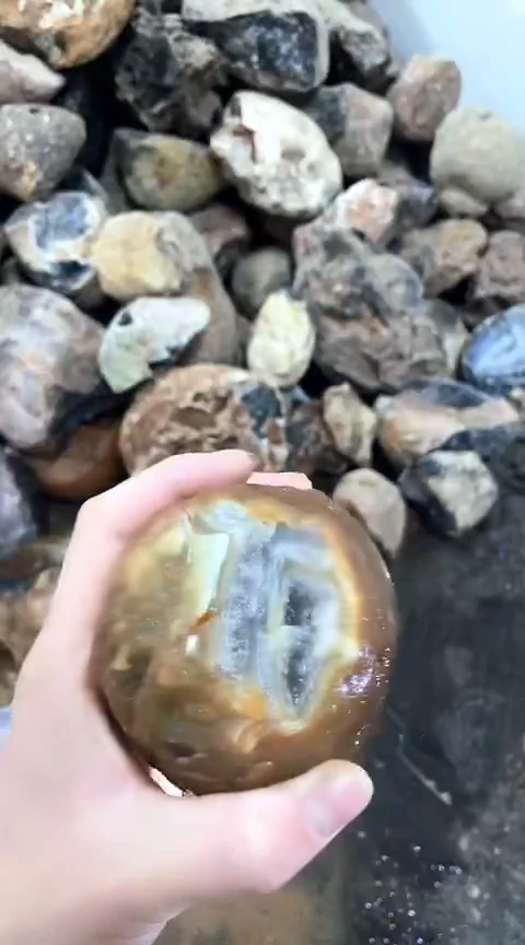 定制玛瑙j****宝原石1351656