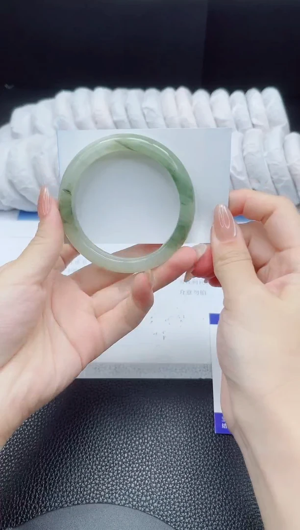 石英质玉手镯未镶嵌177-56.2