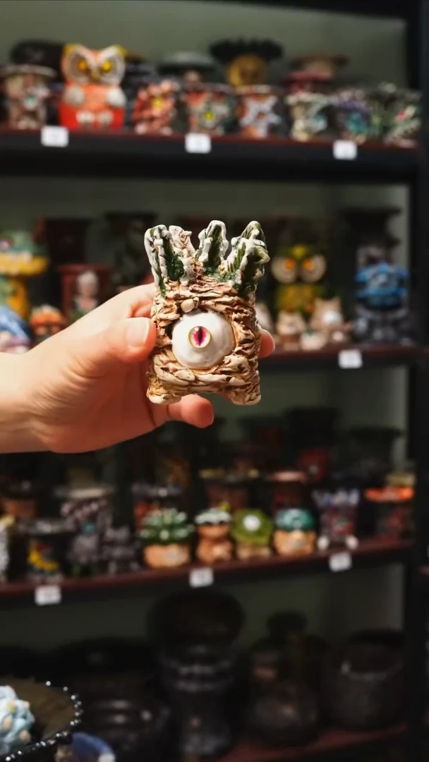 【闪购商品】陶瓷泰国手工花盆摆件   一物一拍 0012