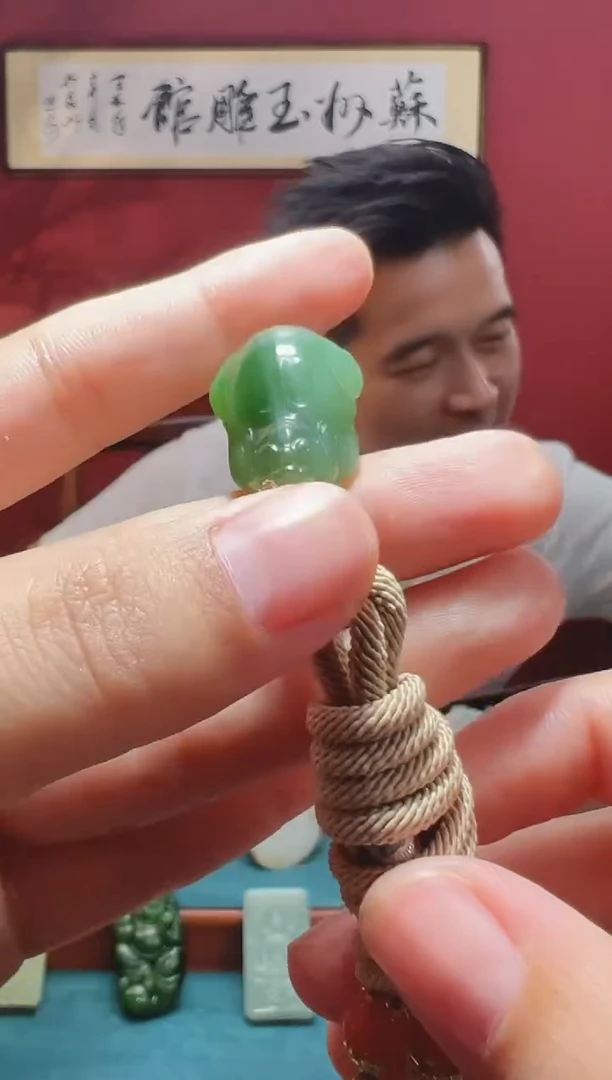 和田玉未镶嵌吊坠(不含链)s****p1