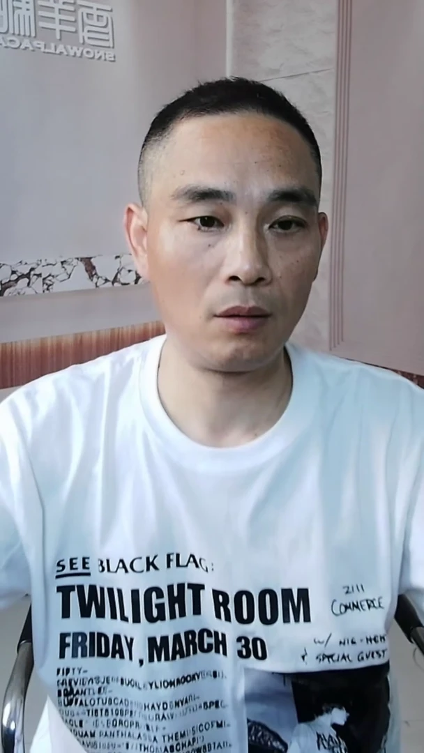 男装闪购纯棉T恤-M