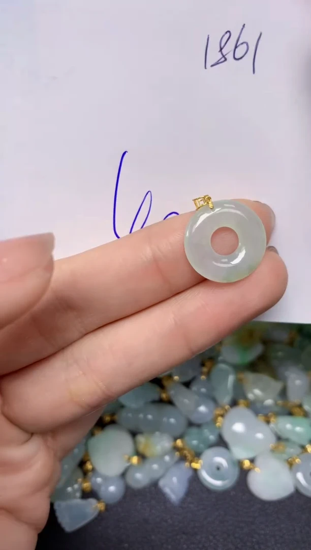 【闪购商品】翡翠颈饰18K金镶嵌 天然翡翠A货