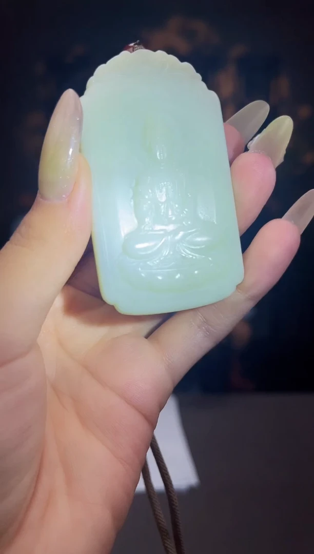 和田玉未镶嵌颈饰C143