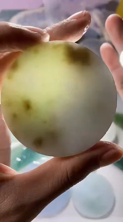 翡翠未镶嵌颈饰翡翠148
