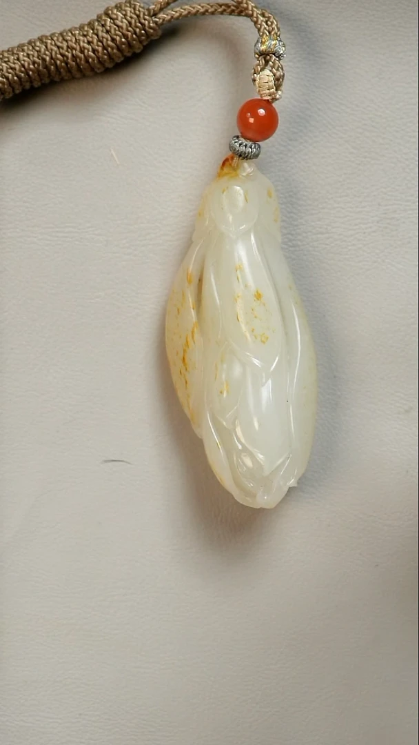 未镶嵌和田玉把件玉兰花