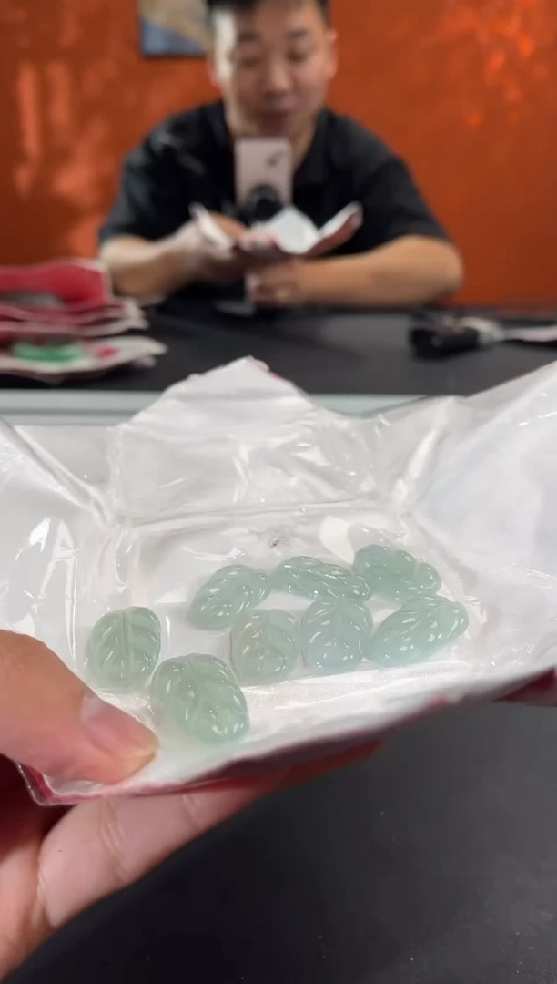 未镶嵌挂件翡翠34568720G/多样性发一