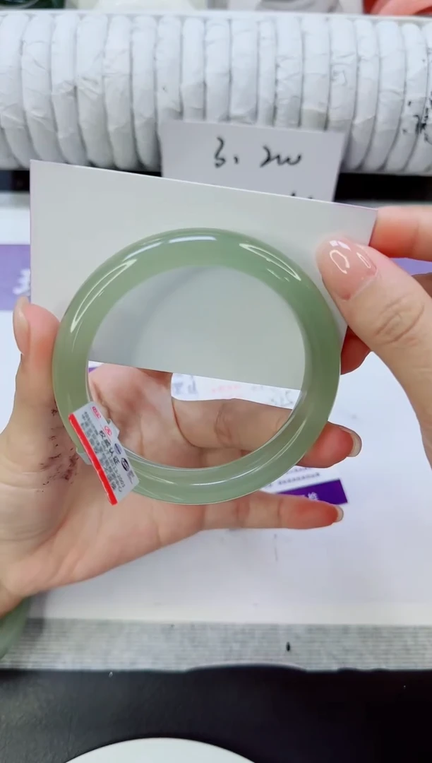 未镶嵌手镯石英质玉173/57.5