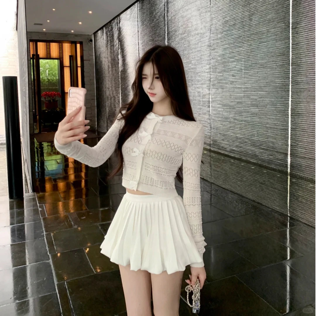 2025秋季新款法式气质白色针织开衫上衣配简约慵懒收腰A字半身裙