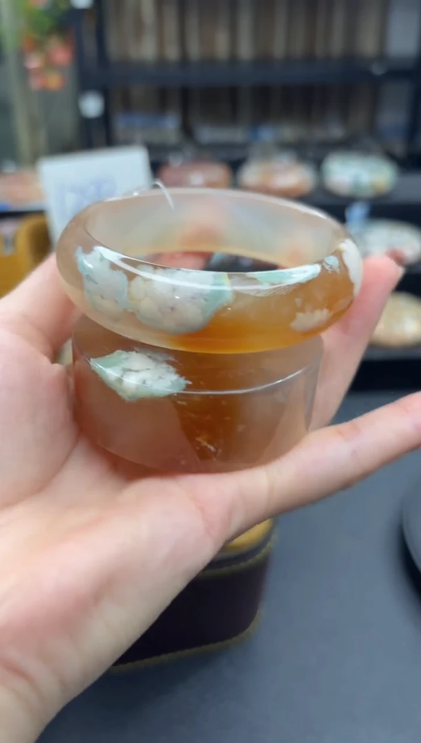 未镶嵌手镯石英质玉272(60圈赠送镯心)