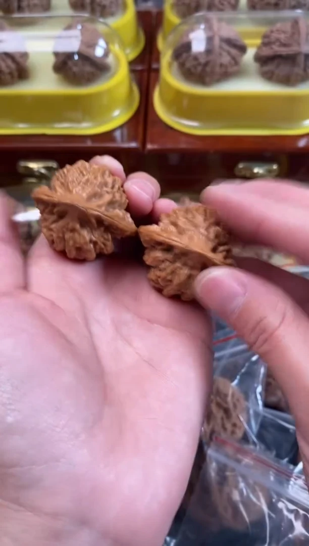 把件文玩核桃秦闷35尺s741
