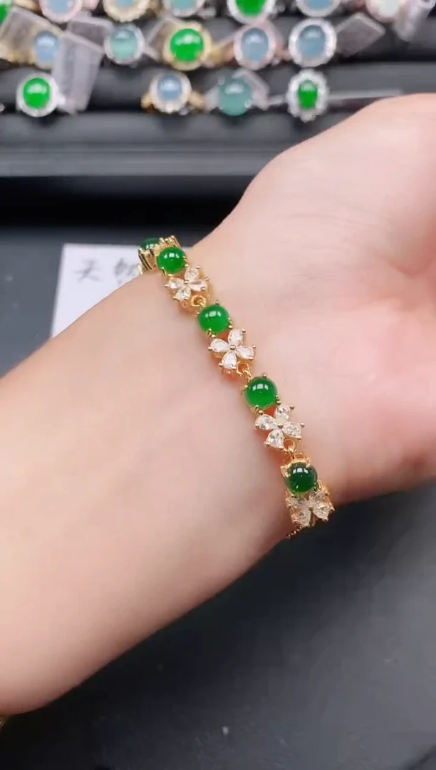 翡翠戒指银S925镶嵌1111