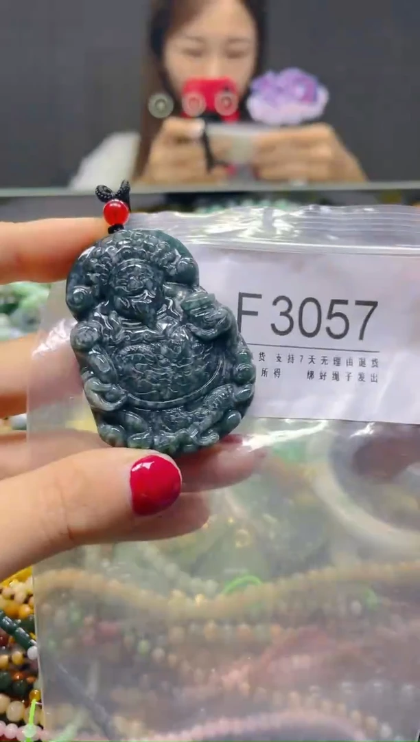 颈饰未镶嵌翡翠/F/翡翠A货，一件也是批发价