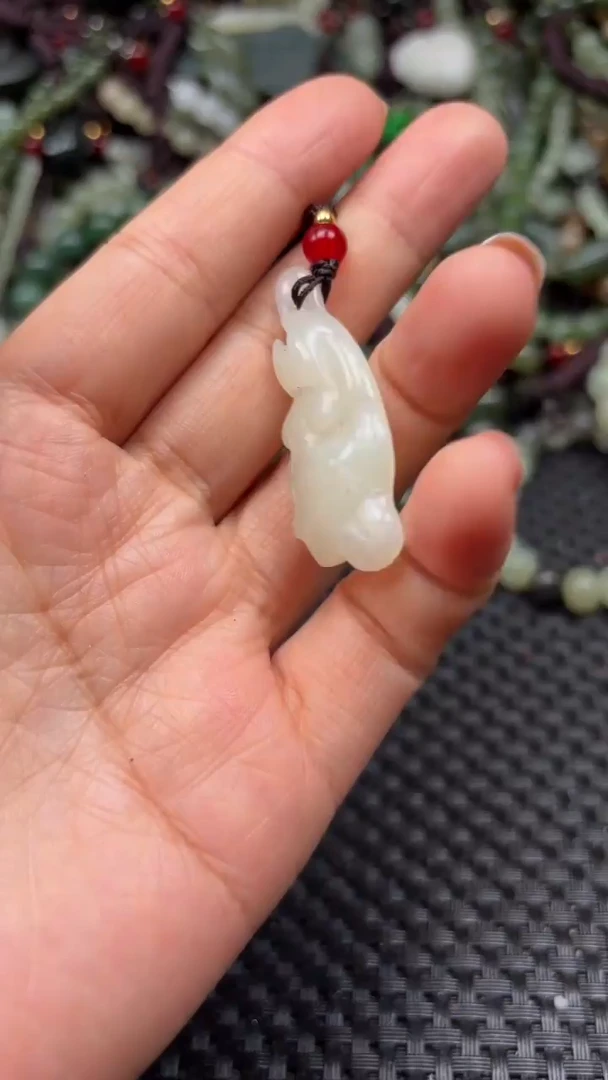 【闪购商品】和田玉颈饰未镶嵌.