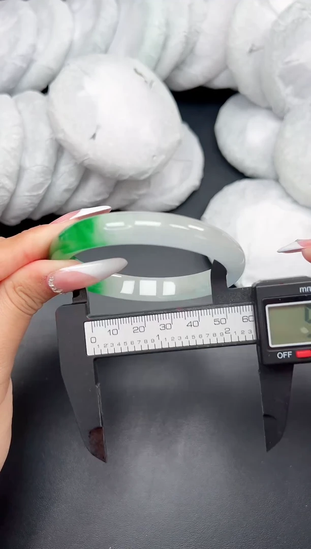 精品手镯，一物一拍Z-077