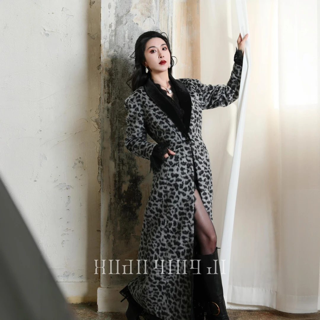 雪落凝姿｜苏力羊驼羊毛混纺雪豹纹长毛流苏披肩大衣外套X24D509