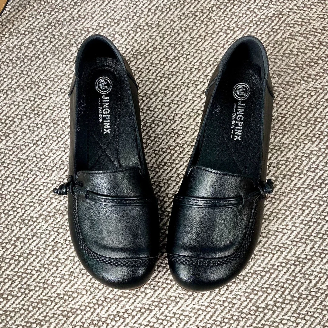 2025春季新款百搭妈妈鞋中老年休闲软底平底小单鞋芒果头单鞋女