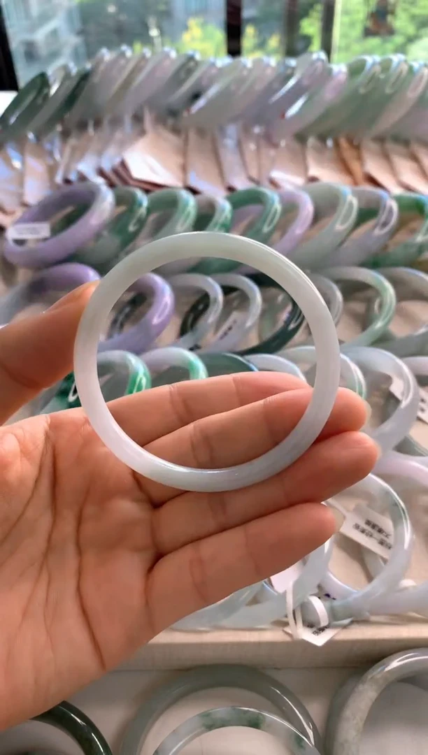 未镶嵌手镯翡翠57.6圆条