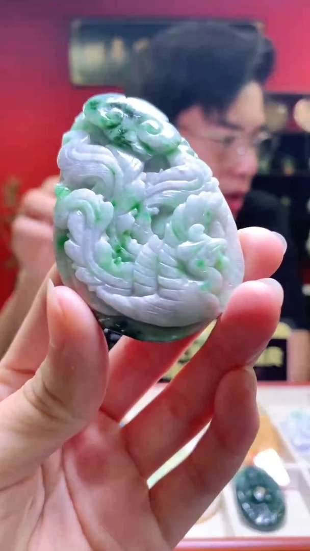 翡翠未镶嵌颈饰翡翠A货