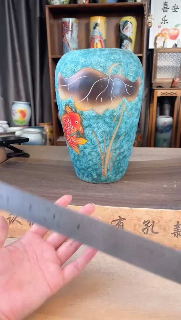 陶瓷25-202口12高28  1个微瑕1-2误差