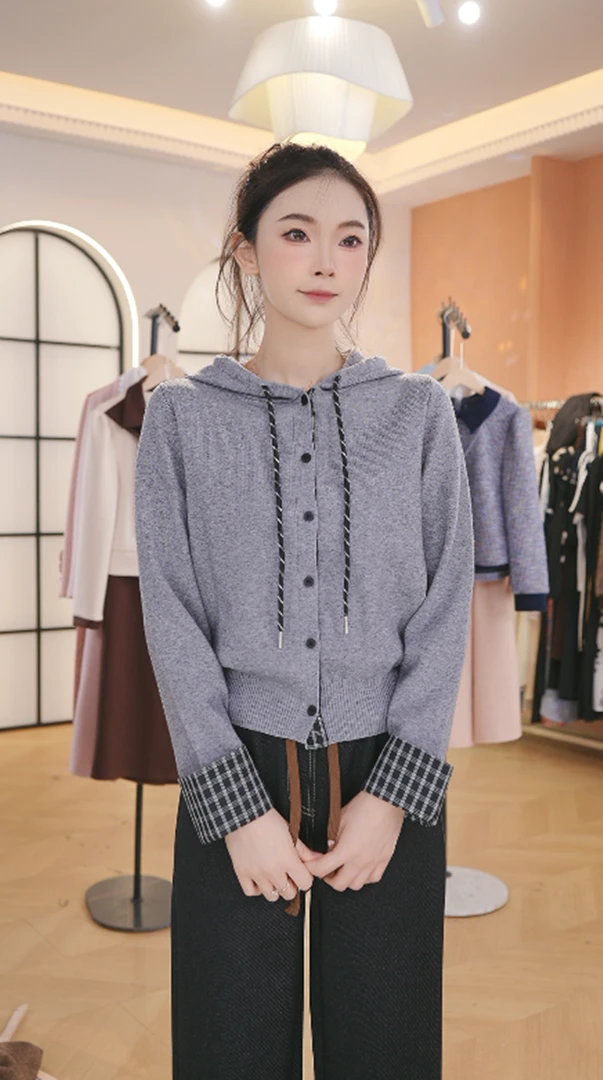 2025秋冬新款衬衫拼接连帽设计感针织外套百搭宽松显瘦抽绳上衣女