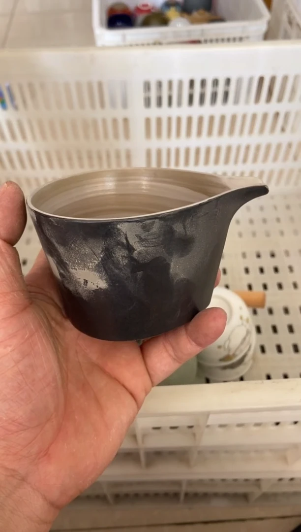 杯无运费险有瑕疵的摄影的产品有使用过的痕迹有点脏介意勿拍