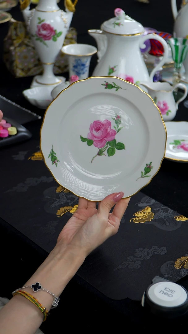 摆件米多家中古器物如图所示3522
