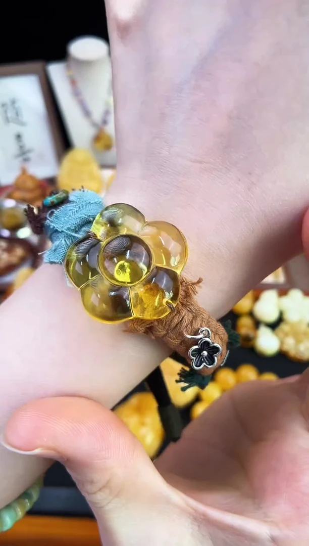 琥珀未镶嵌珠宝奇石柒月