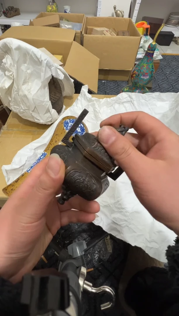 铜南**哥高缘中古美术工艺品