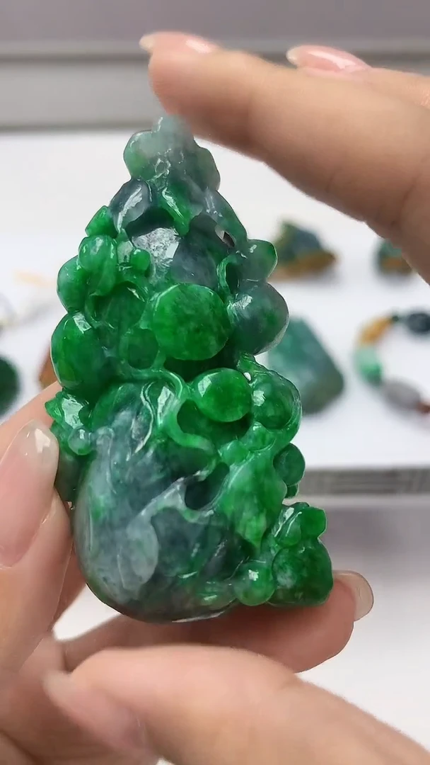 【闪购商品】定制翡翠未镶嵌4917kk-毛货挂件葫芦68