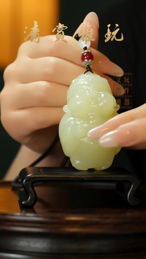 玉《丰盈在握》手把件摆件