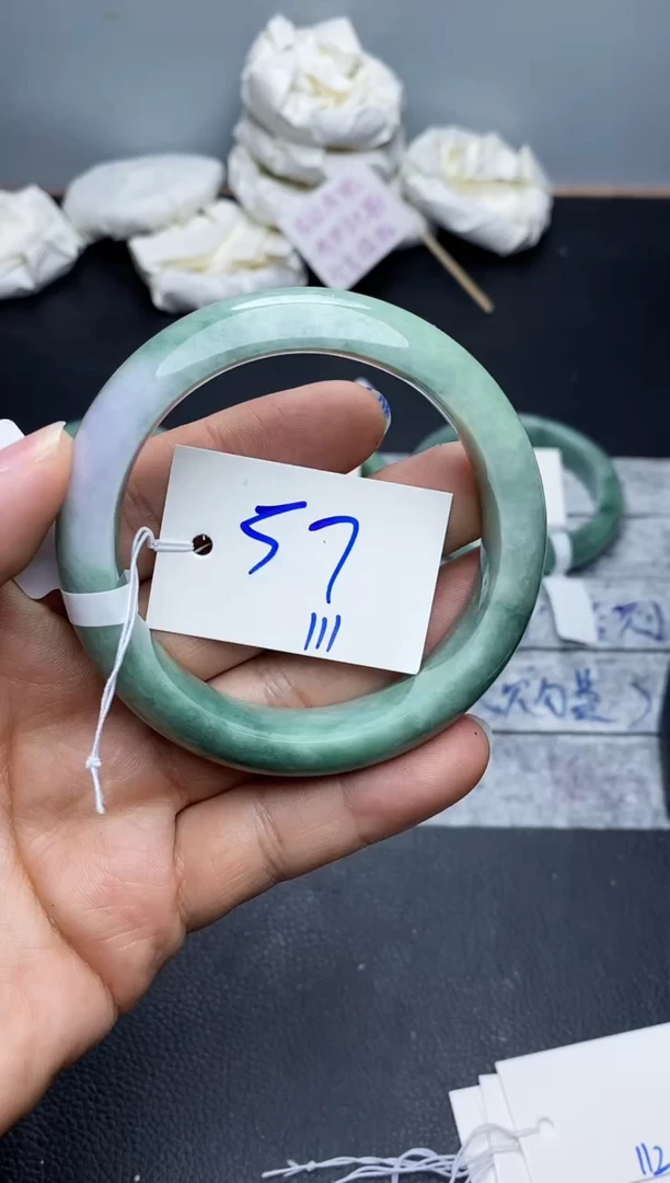 未镶嵌手镯翡翠111