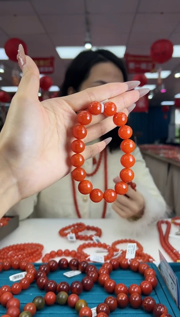 【闪购商品】南红玛瑙手串未镶嵌2.3-（多样式）