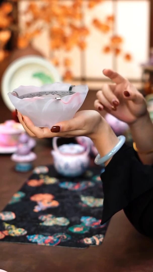 粉色冰冻烧琉璃温茶器