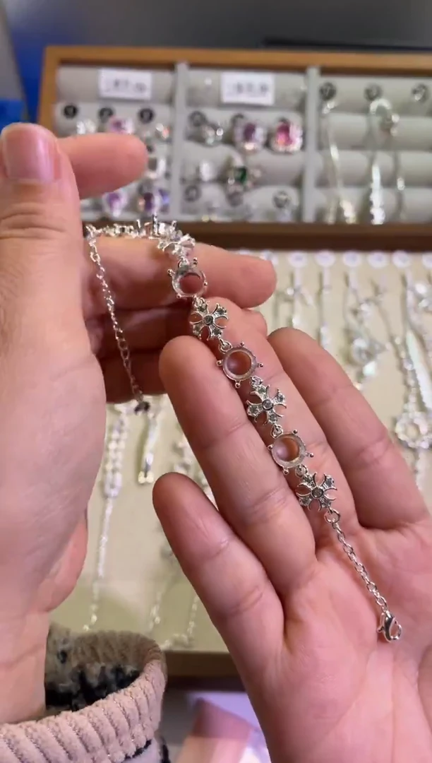 锆石铜合金8*8圆形 4卡位空托