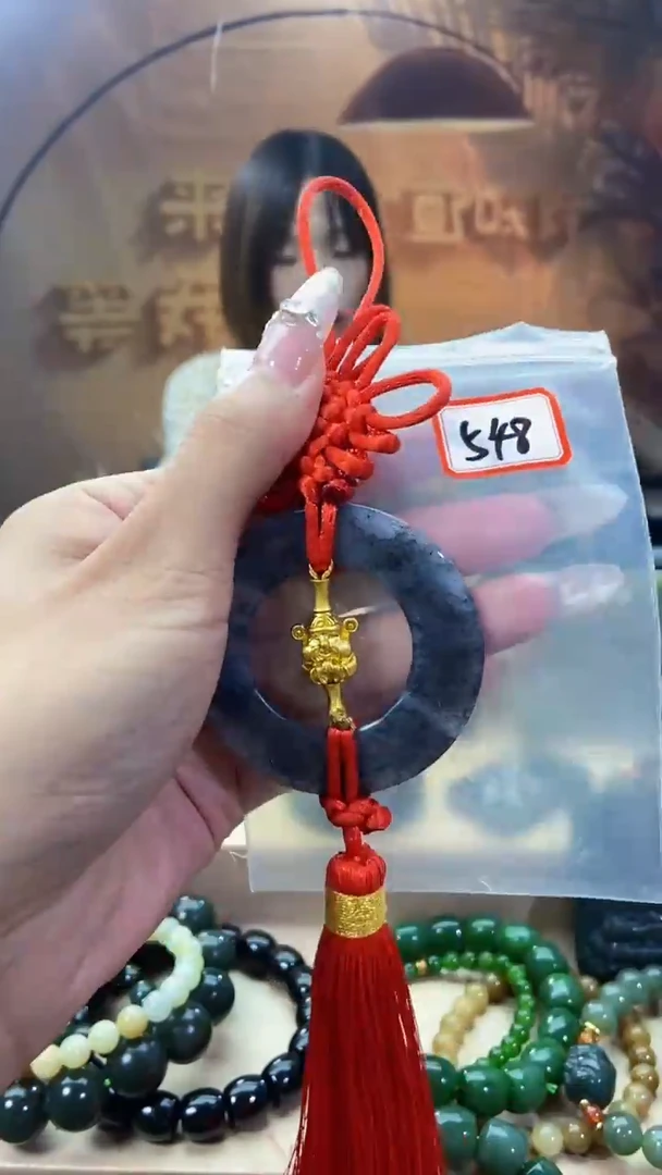 未镶嵌和田玉挂件1
