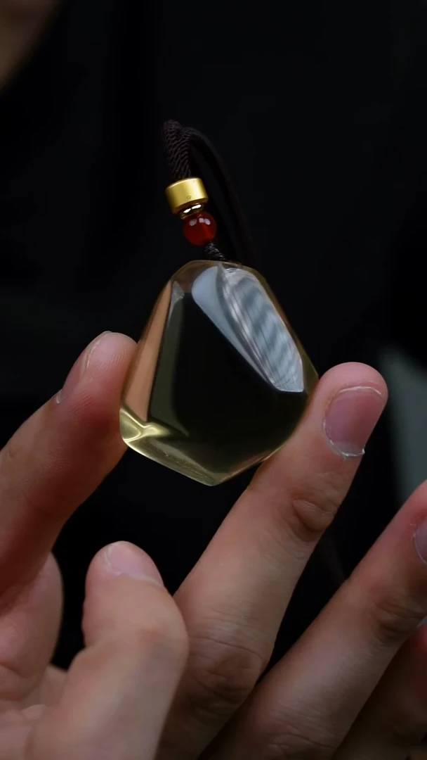 吊坠(赠链)未镶嵌水晶水晶