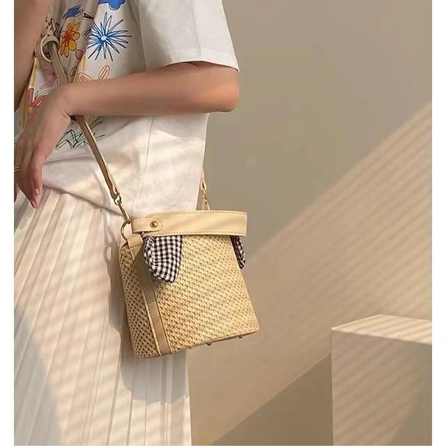 意大利设计师品牌潮牌女装包包福福专拍