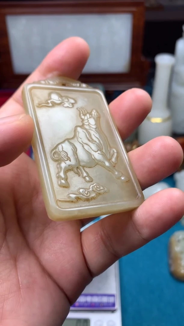 颈饰未镶嵌和田玉拍一发一