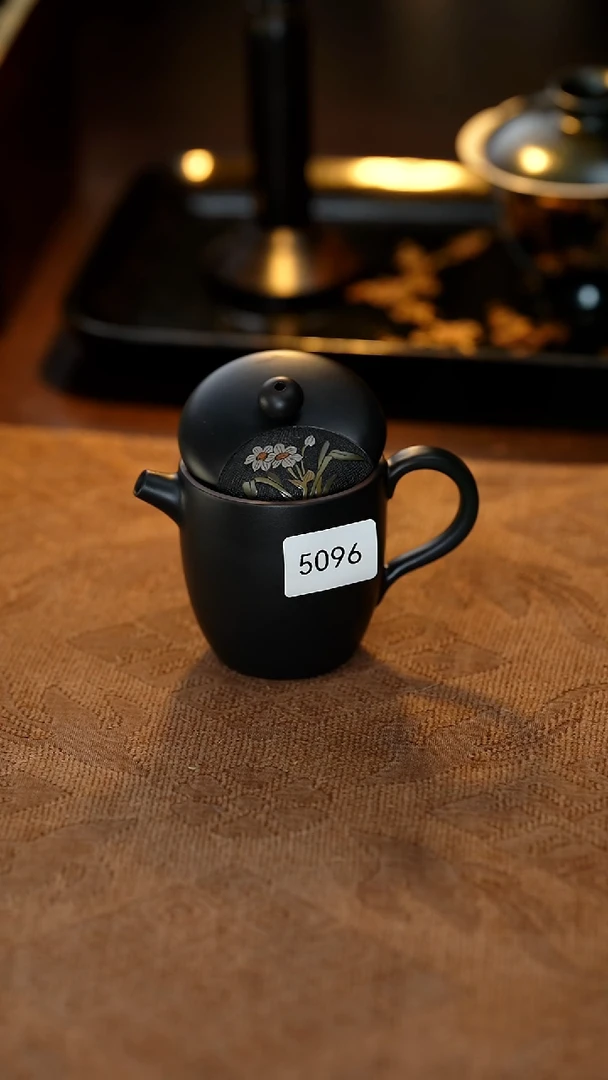 【闪购商品】雲梦茶器紫陶小壶5096