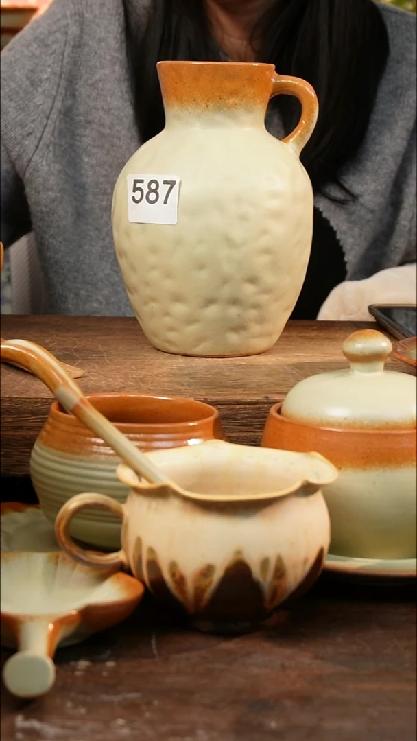 盘高颜值粗陶餐具限时抢购