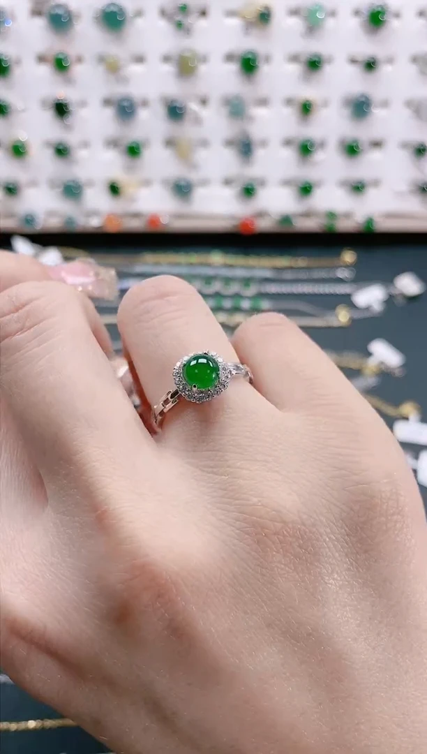 【闪购商品】翡翠戒指银S925镶嵌天然翡翠