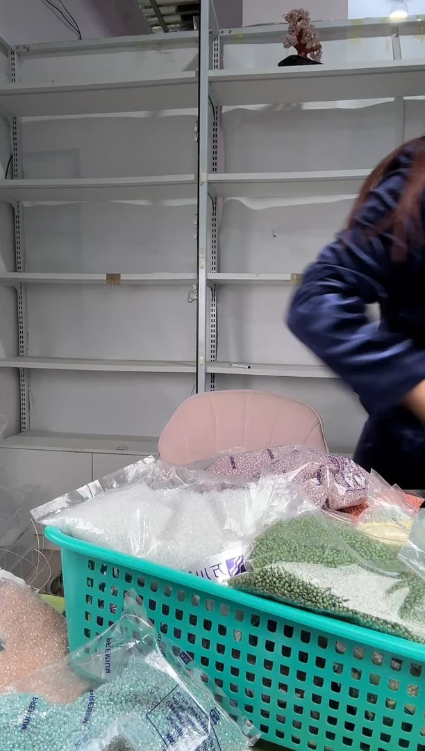 玻璃小*兔0181大礼包古董珠20包