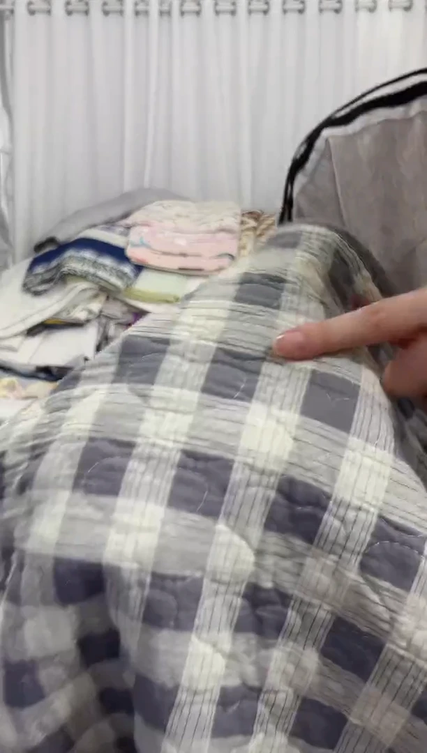棉200*220单面斜纹灰白格子