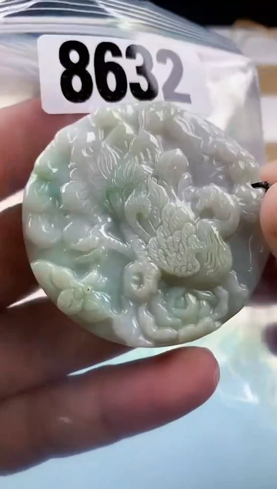 【闪购商品】翡翠挂件未镶嵌天然翡翠吊坠挂件