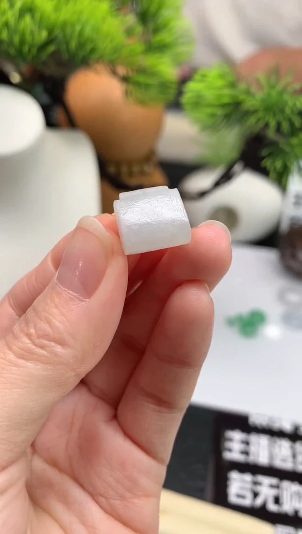 未镶嵌定制翡翠艺****步---115222