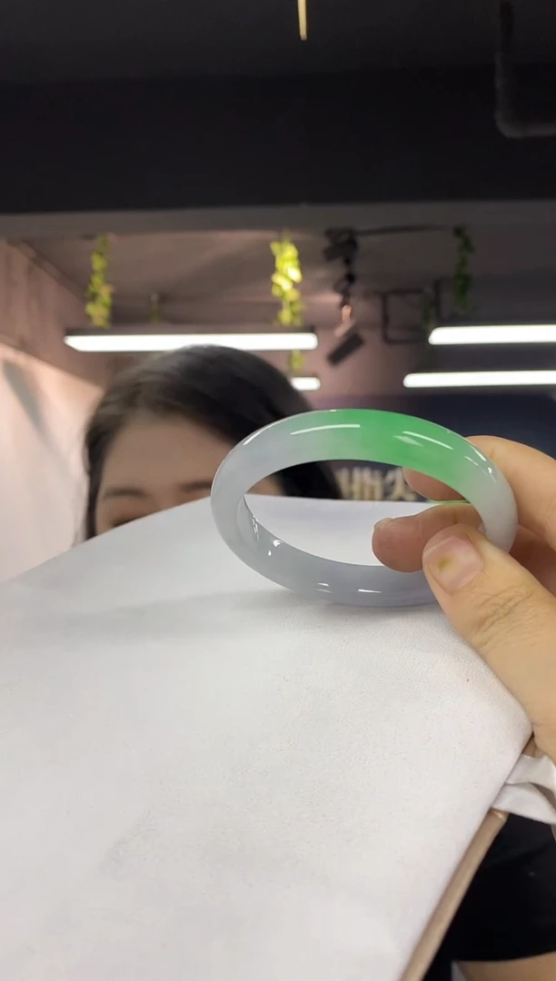 闪购链接 57.8圈口未镶嵌多样性发其一颜色微差（42）