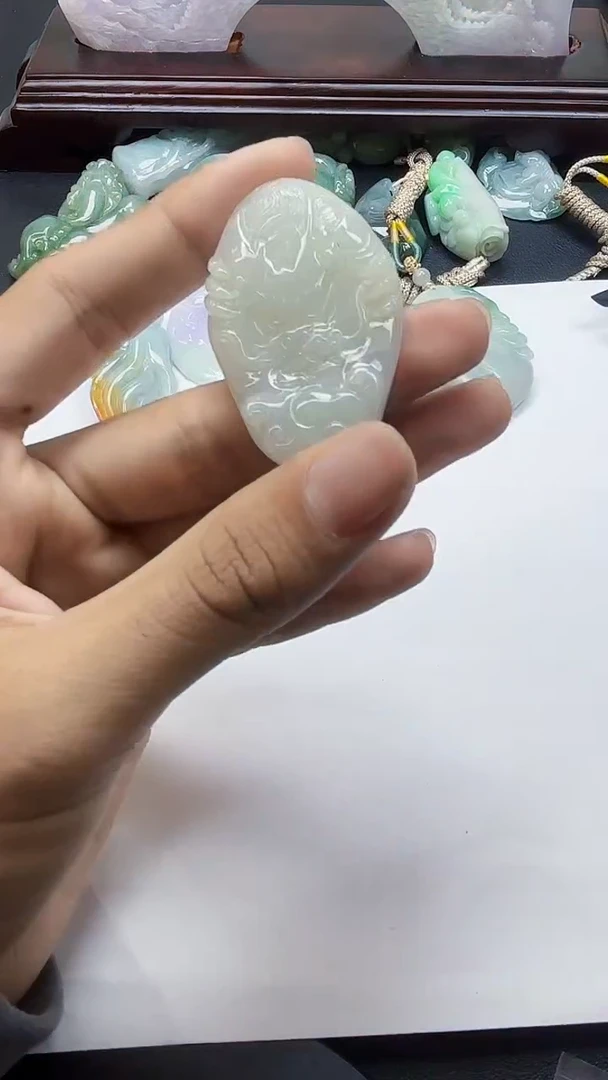 吊坠(不含链)未镶嵌翡翠1