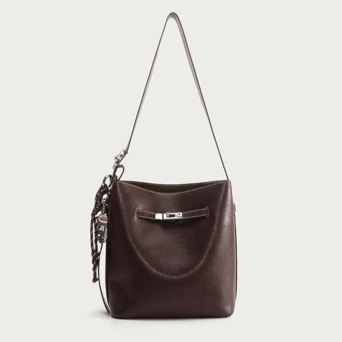 秋冬新款时尚女士水桶手提包大容量单肩包